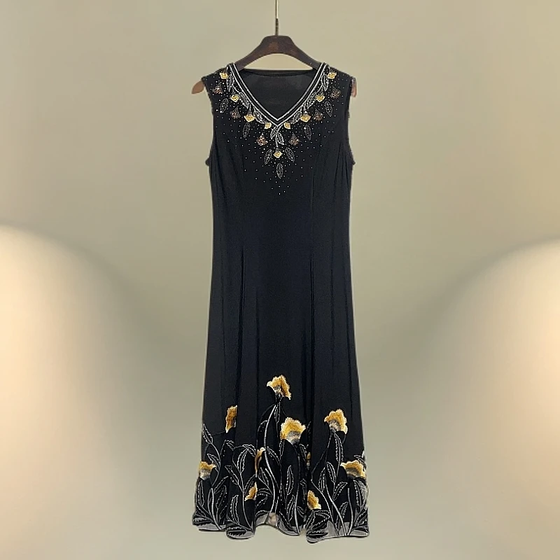 E256082无袖新款显瘦重工刺绣百搭洋气连衣裙