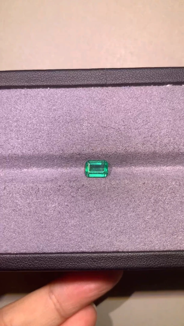 裸石祖母绿1.14ct赞比亚Intense无油吉尔德