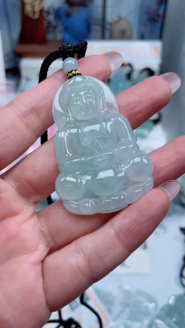 颈饰未镶嵌翡翠吊坠