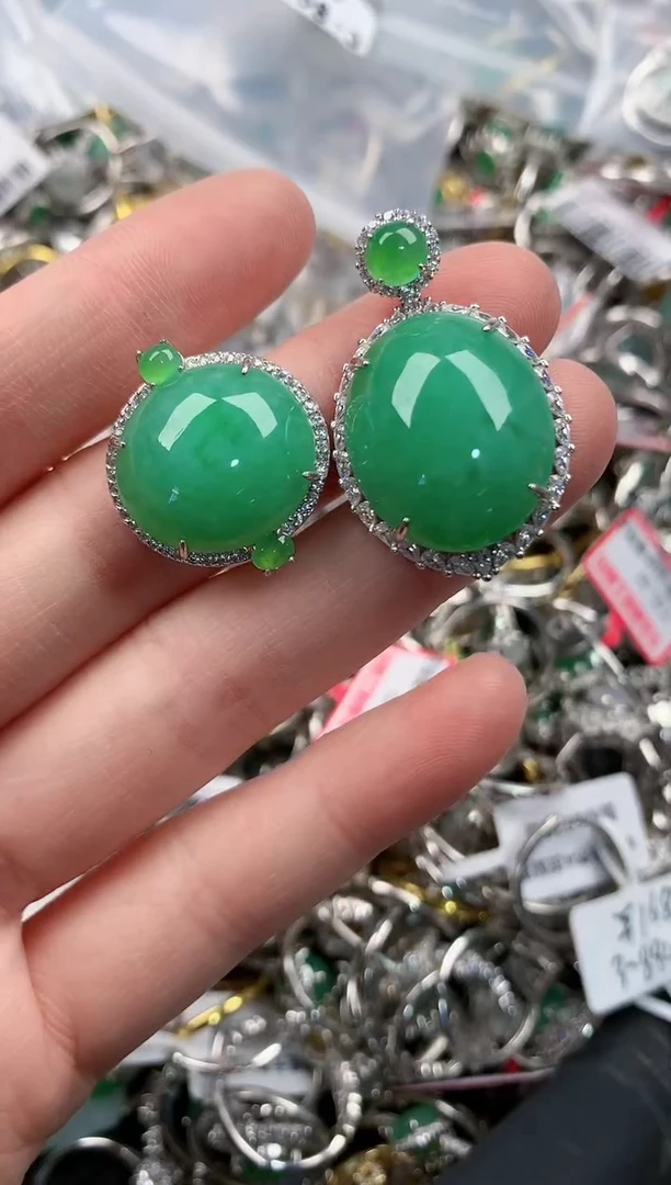 银S925镶嵌戒指翡翠333               6