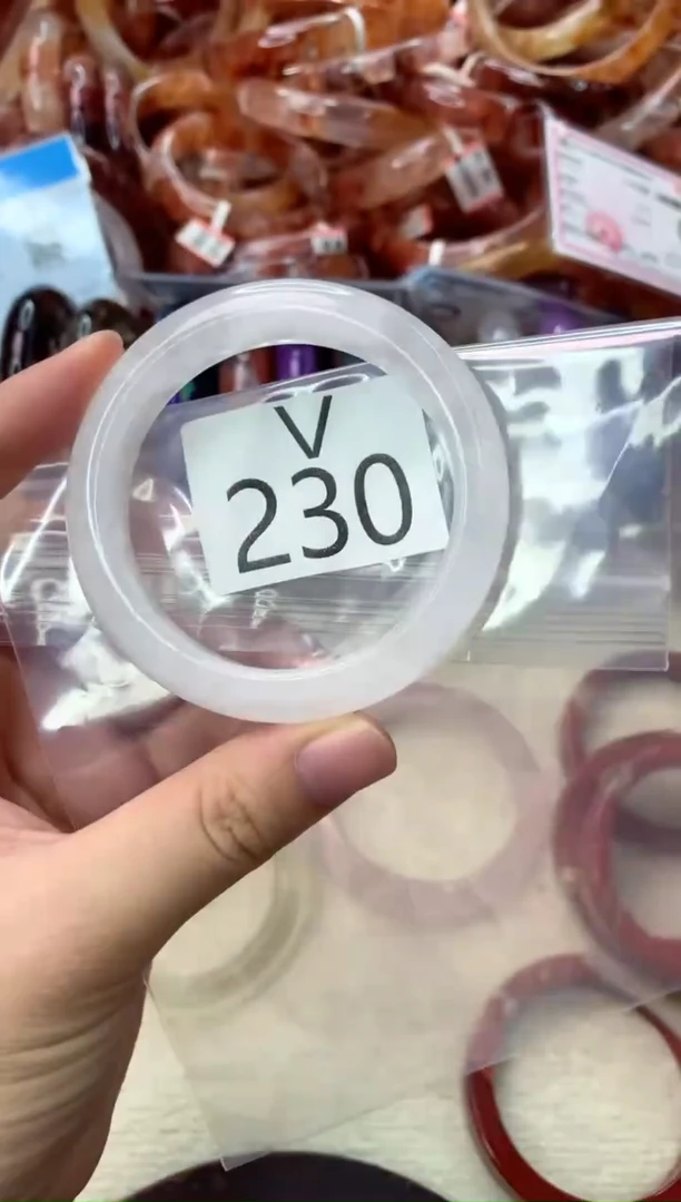 未镶嵌手镯水晶V230-52