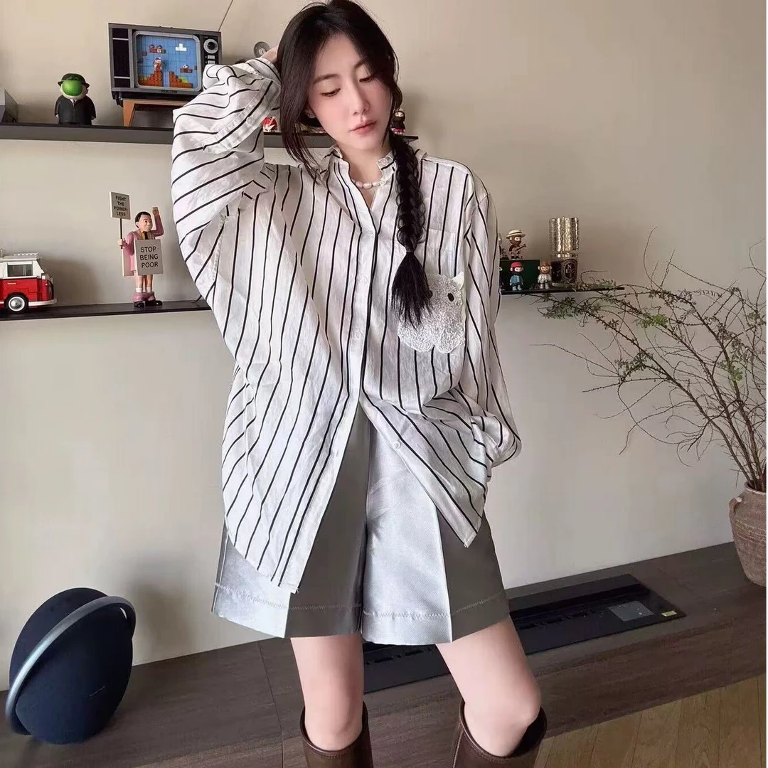 （3123）2024春新款百搭休闲显瘦竖条纹卡通刺绣镶钻长袖上衣衬衫女