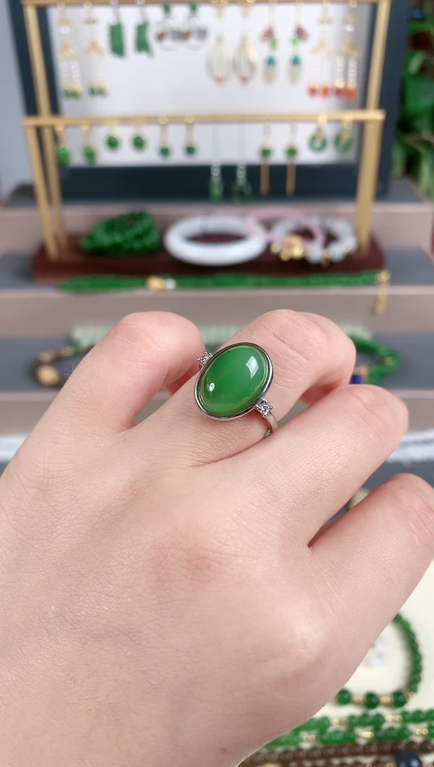 银S925镶嵌戒指和田玉1