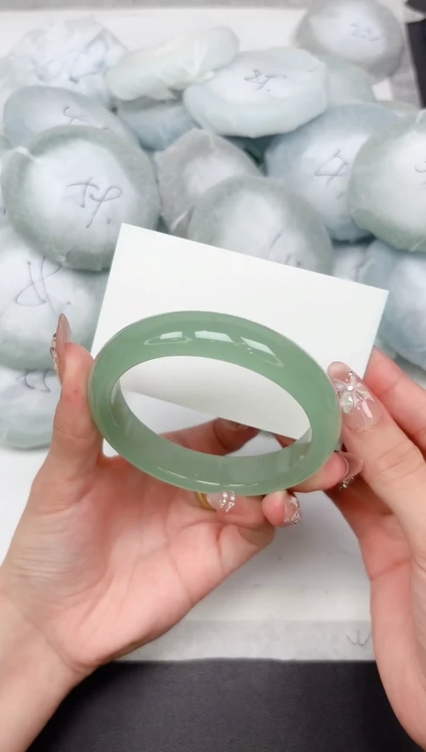 石英质玉手镯未镶嵌307-60.7