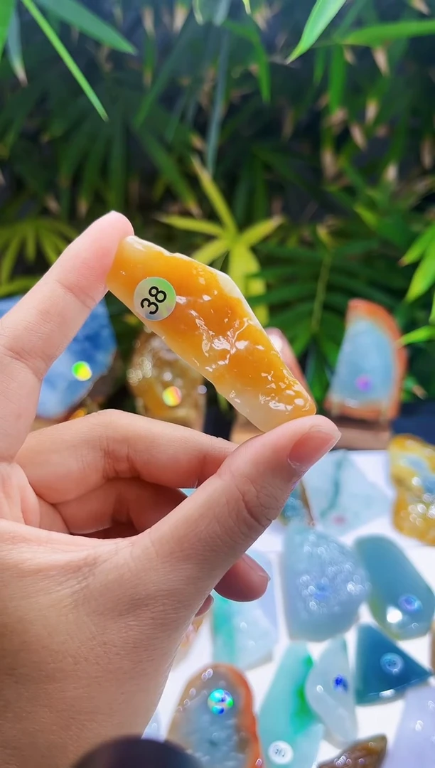 未镶嵌定制翡翠翡翠