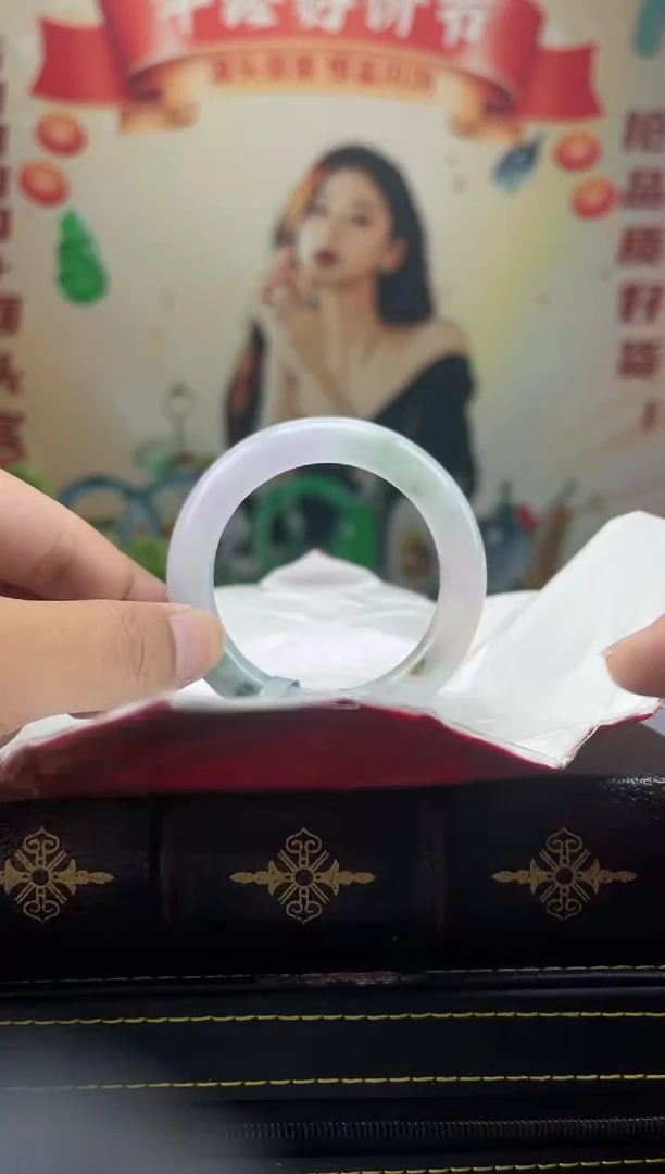 【闪购商品】翡翠手镯未镶嵌手镯2