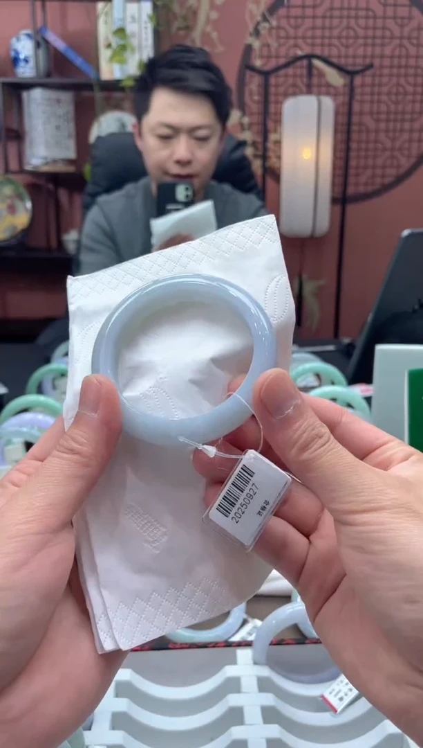 未镶嵌手镯翡翠6440*****