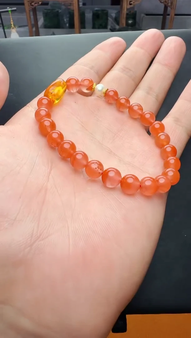 南红玛瑙手串未镶嵌手串01