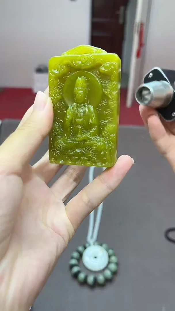 岫玉未镶嵌吊坠吊坠