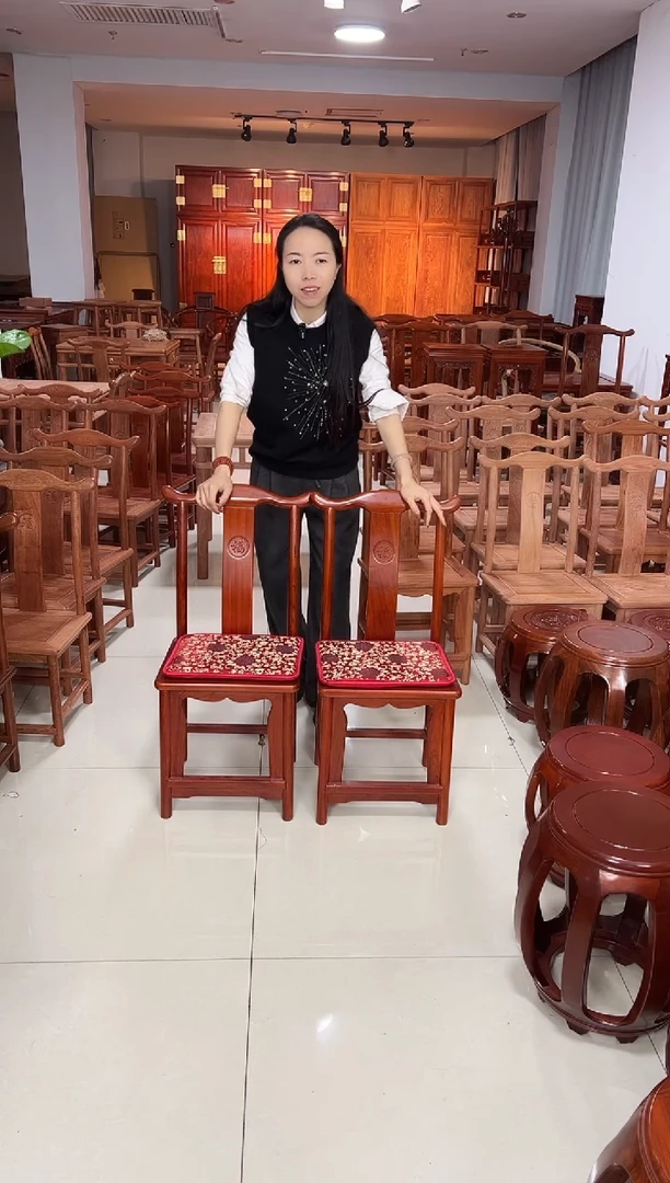 花梨木类端景台一对小巴花小官帽椅花梨色40