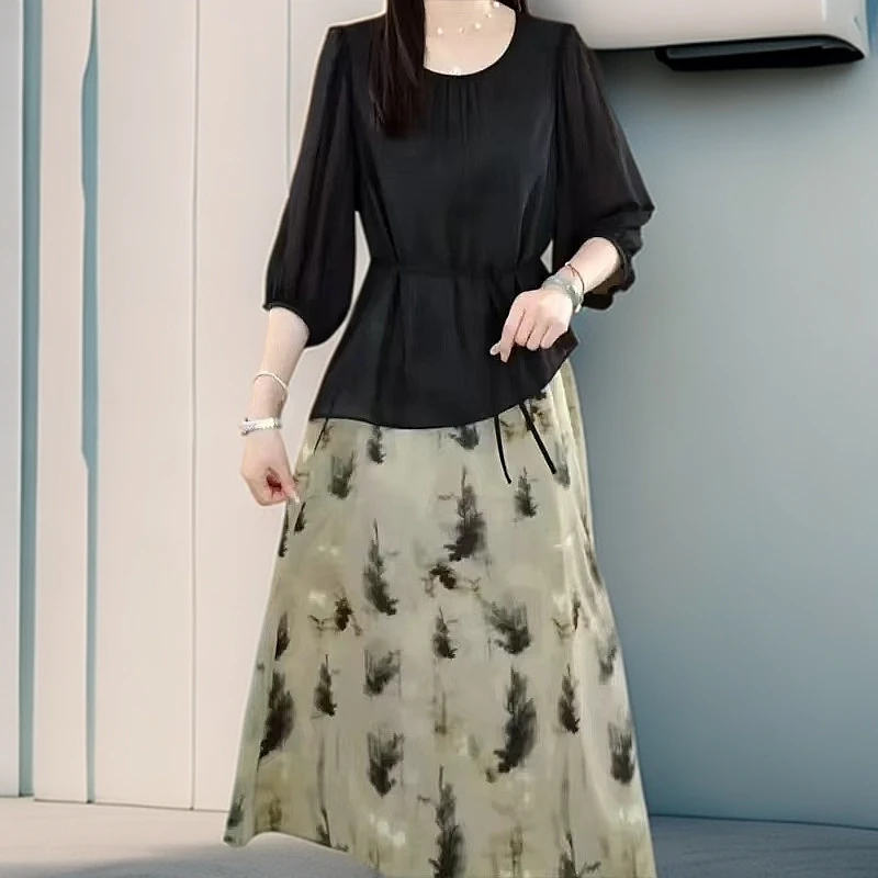 118-1#【木兮兮专属】2025年夏季新款气质显瘦百搭时尚印花连衣裙