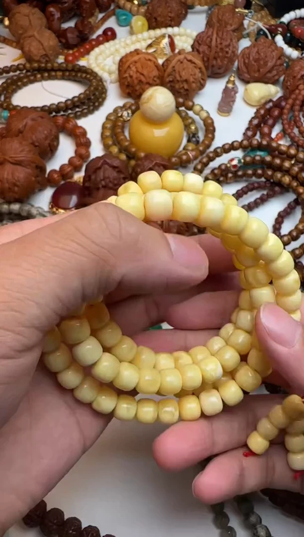 【闪购商品】蜜蜡手串未镶嵌蜜蜡手串