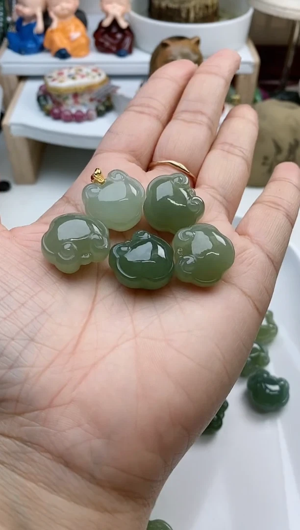 【闪购商品】和田玉吊坠(不含链)未镶嵌A1多样性发其一