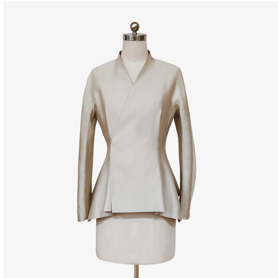 静奢风 ——都市摩登——风尚之选—— 娴雅连袖外套 2405039