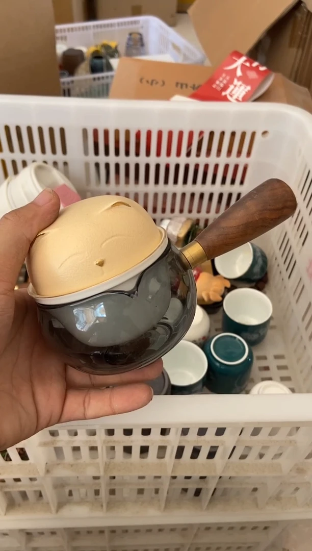 无运费险有瑕疵的摄影的产品有使用过的痕迹有点脏介意勿拍