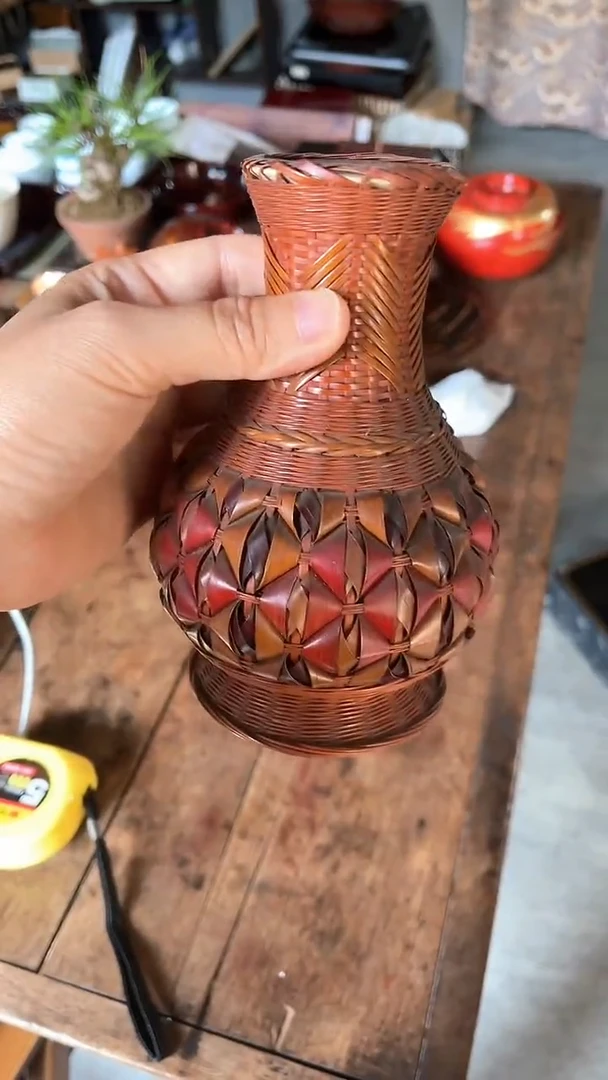 花器（瑕疵