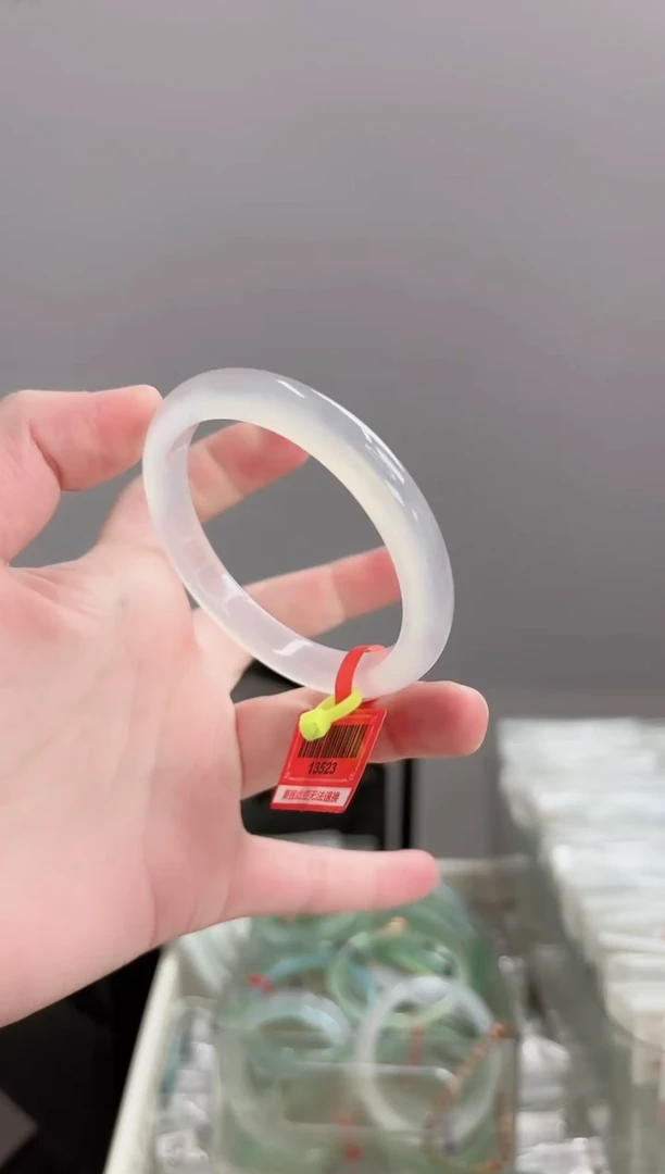 手镯玛瑙/玉髓未镶嵌54圈窄条