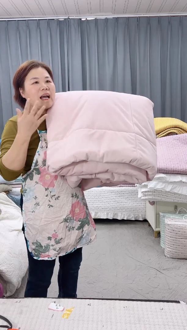 棉2.2*2.4粉色大胖被荷兰绒