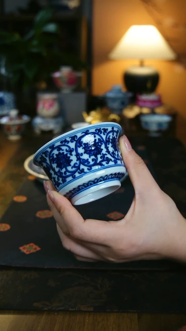 缠枝莲马蹄杯1111111