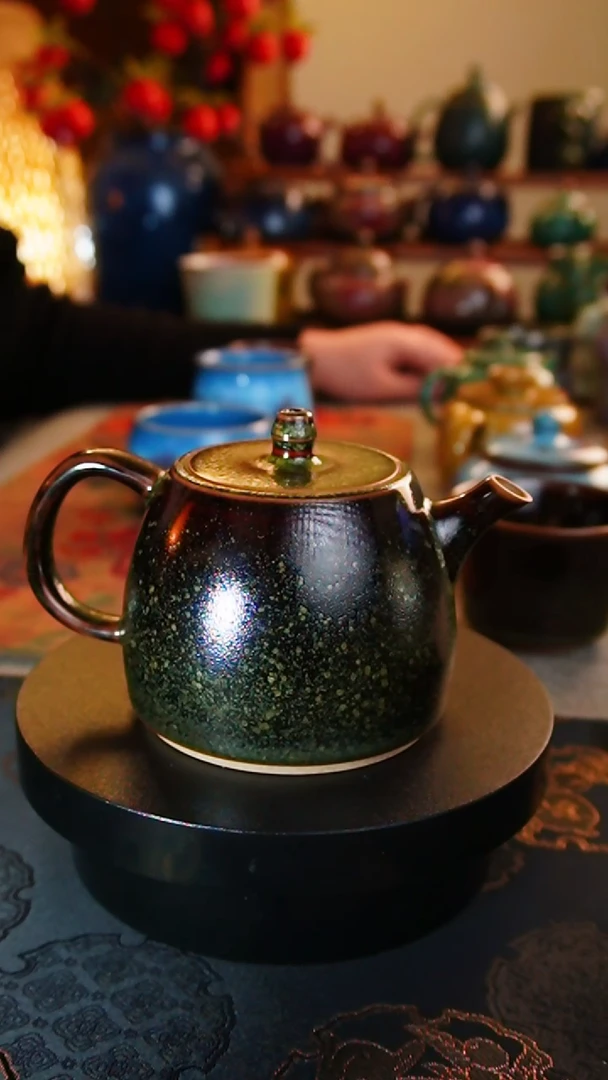 【闪购商品】瓷片237  茶末釉汉铎壶