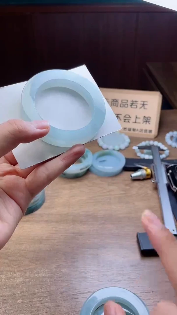 定制翡翠手镯未镶嵌开****机定制