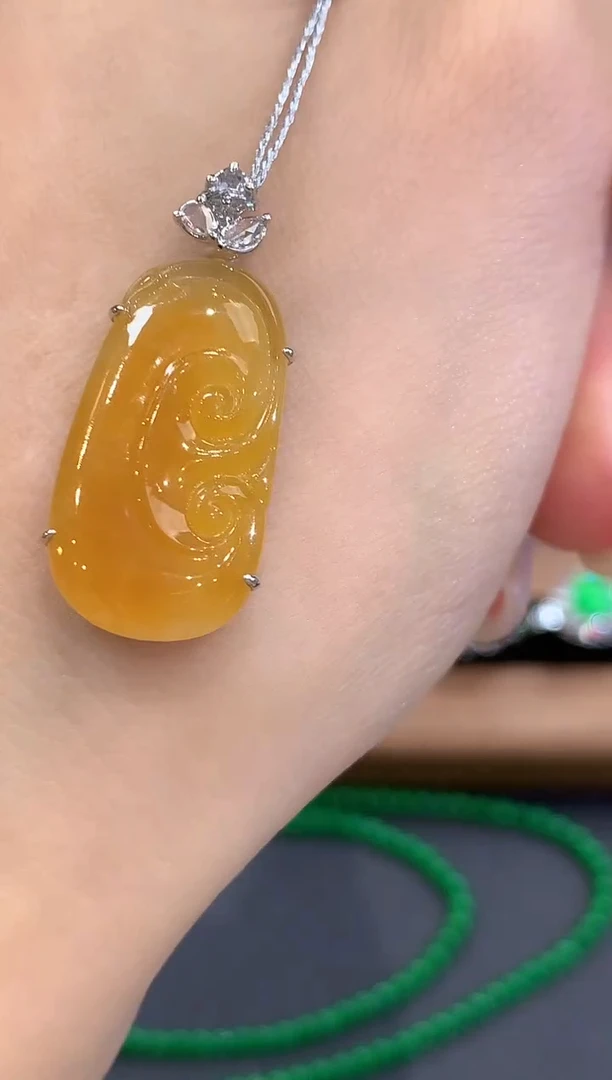 吊坠(不含链)18K金镶嵌翡翠a80