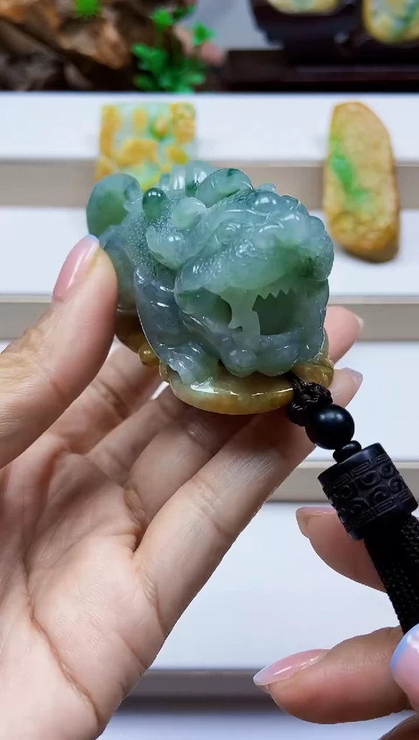 颈饰未镶嵌翡翠翡翠A货