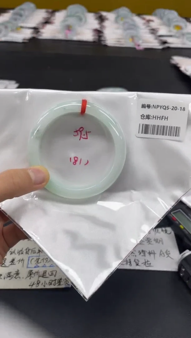 未镶嵌手镯翡翠翡翠手镯