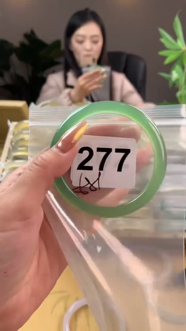 【闪购商品】玛瑙/玉髓手镯未镶嵌277