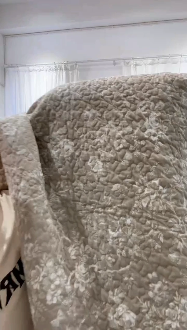 棉250*260纯棉床盖118号微瑕
