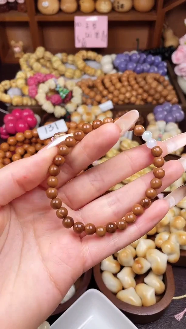 手串菩提根/象牙果D116-1559