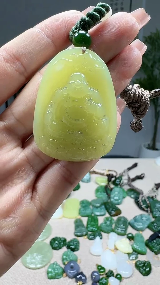 未镶嵌和田玉挂件1