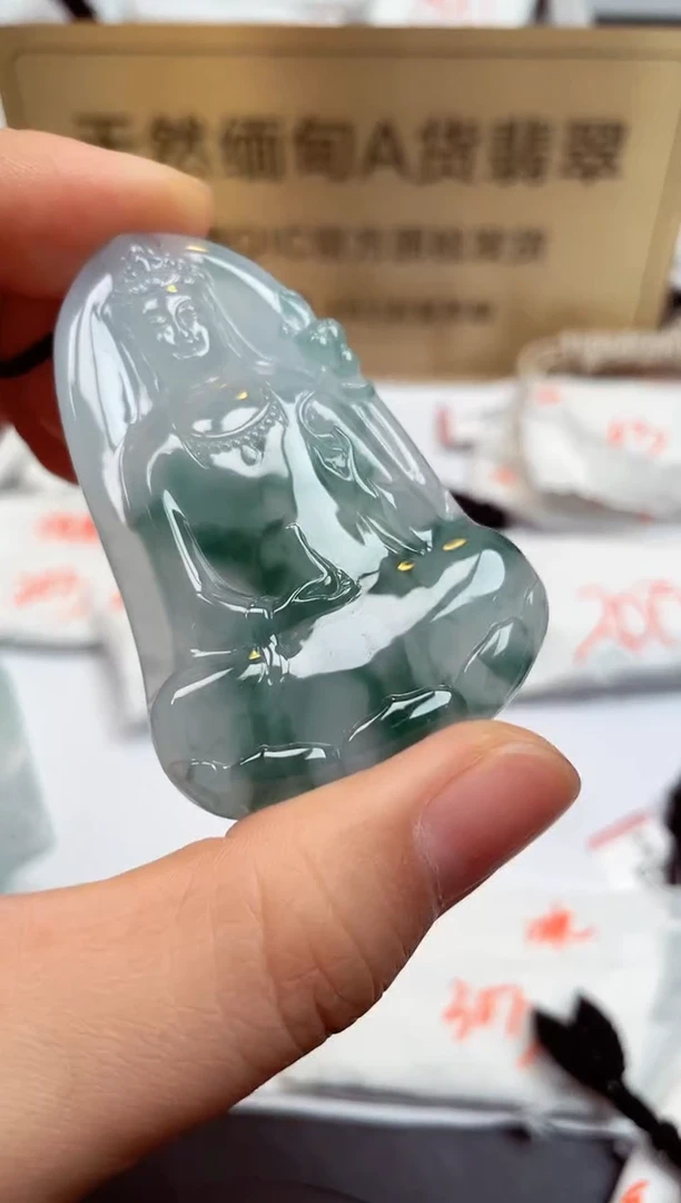 翡翠未镶嵌颈饰天然缅甸翡翠A货