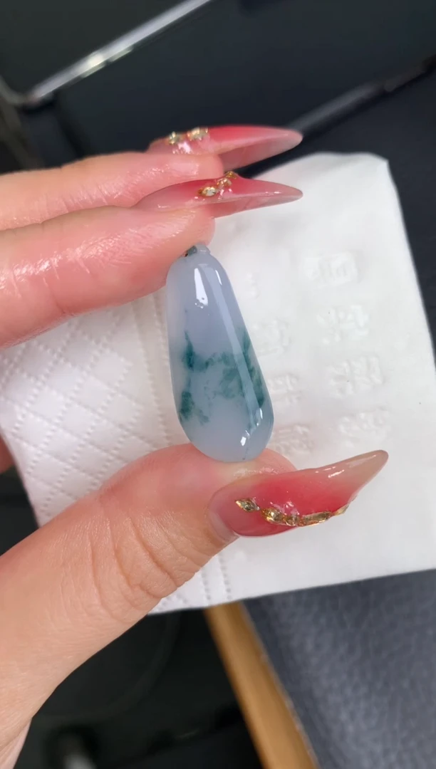 未镶嵌定制翡翠福瓜