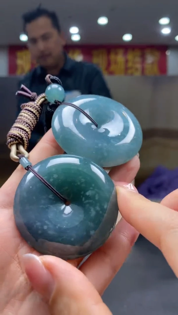 【闪购商品】定制翡翠未镶嵌多样性发货【只发一件】*q81