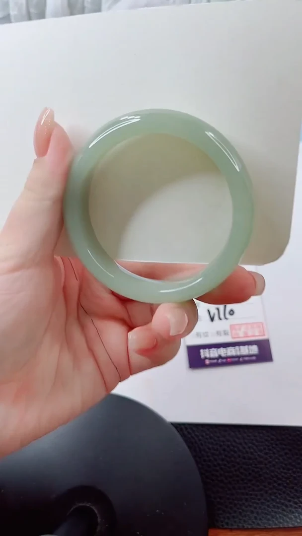 未镶嵌手镯石英质玉多样性发货V110