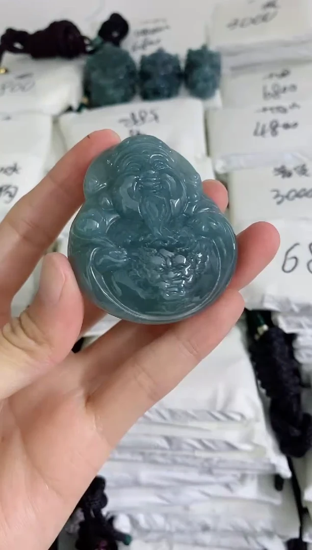 颈饰未镶嵌翡翠8