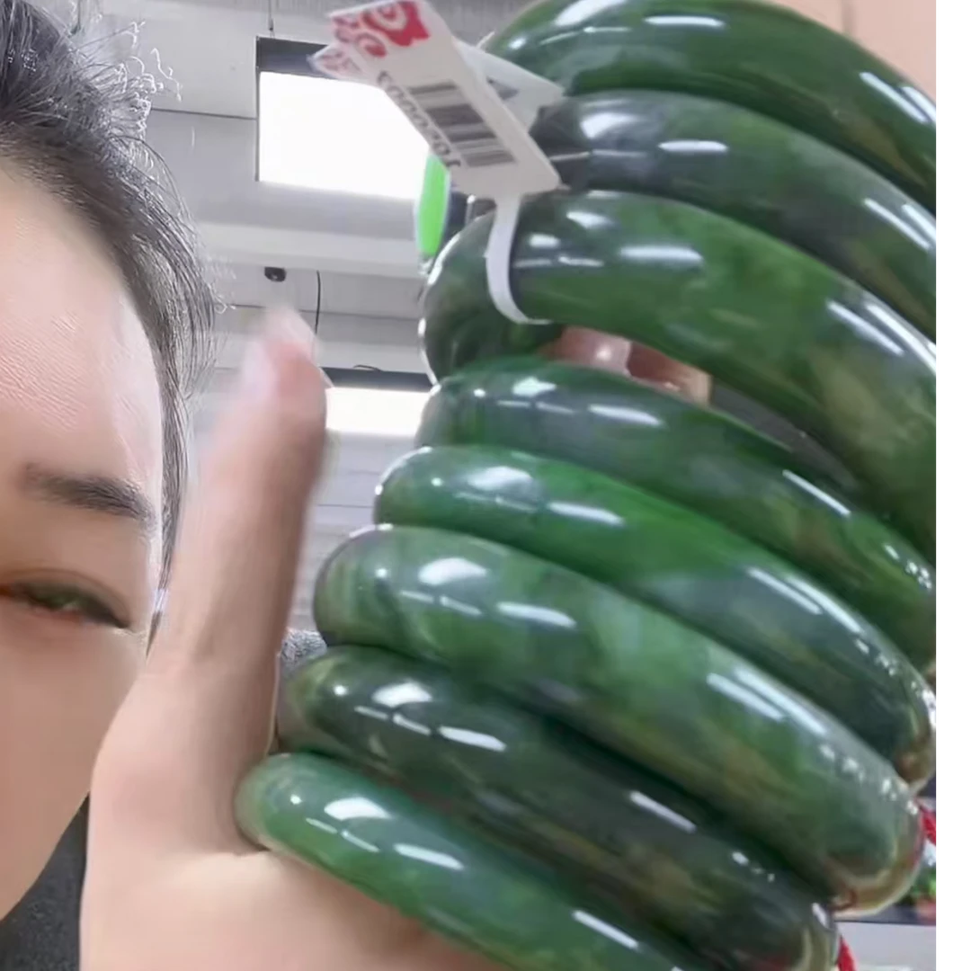 天然和田玉圆环碧玉手镯多样性发其一1050007（微瑕）