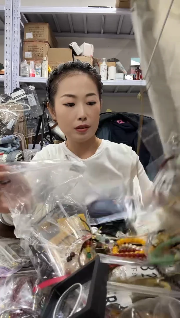 PU上车啦 宝宝们抓紧时间去链接拍吧水乳霜一套377
