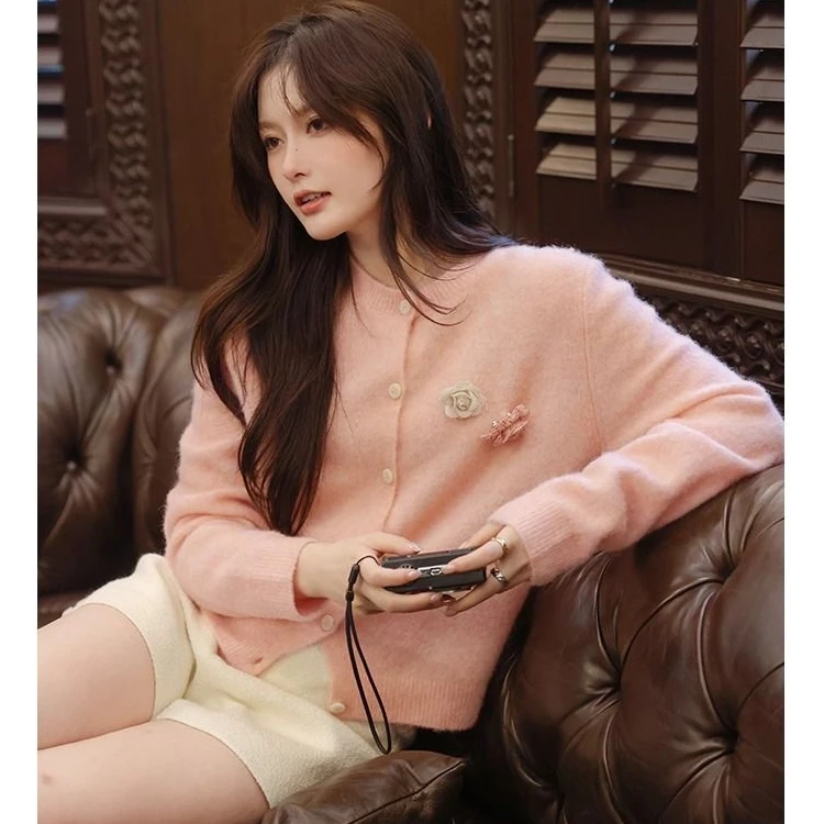 气质温柔圆领花朵开衫女显白百搭短款秋冬毛衣单排扣针织保暖外套