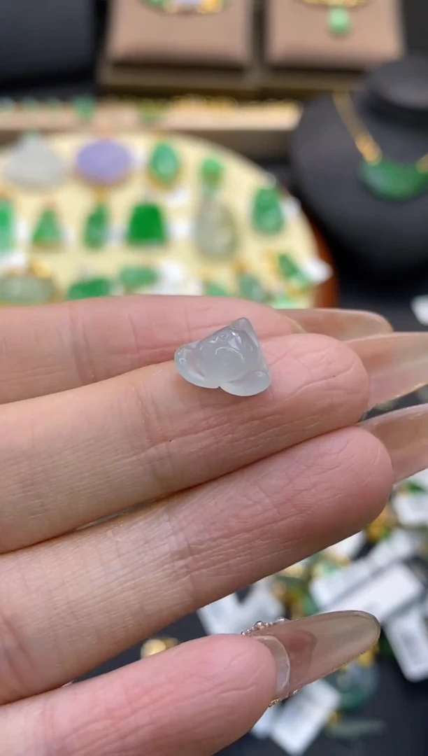 【闪购商品】翡翠颈饰未镶嵌净货11966