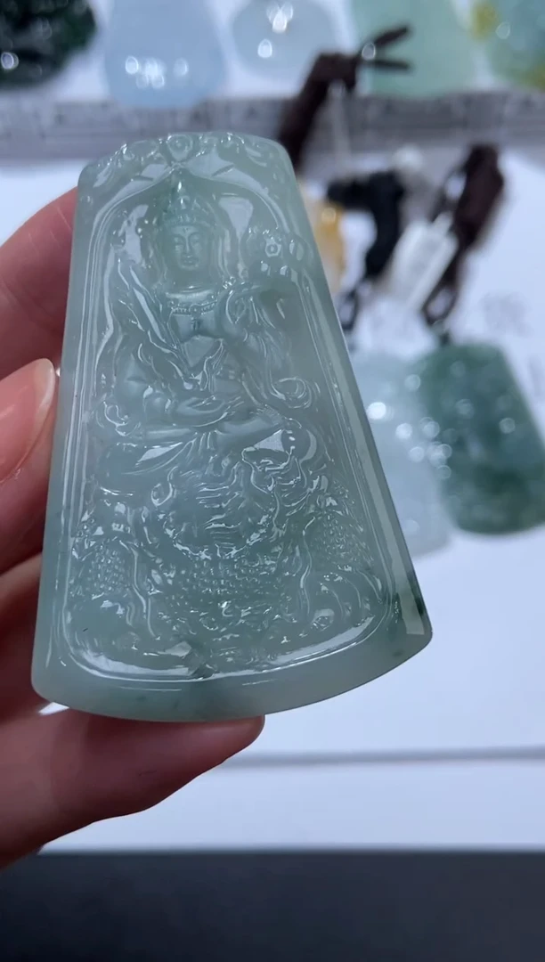 未镶嵌挂件翡翠372470  多人