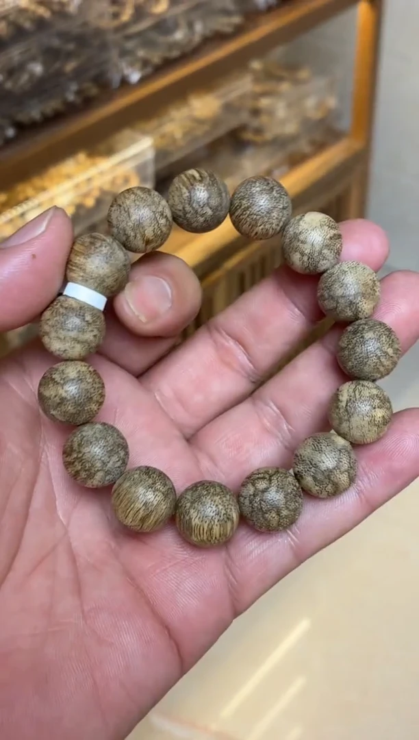 沉香手串 文莱圆珠单圈蟒皮纹1.5多样性发其一