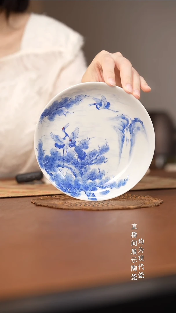 杯看山柴窑青花仙鹤