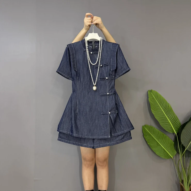 新款大码女装时尚洋气高级感新中式盘扣上衣十短裤两件套套装