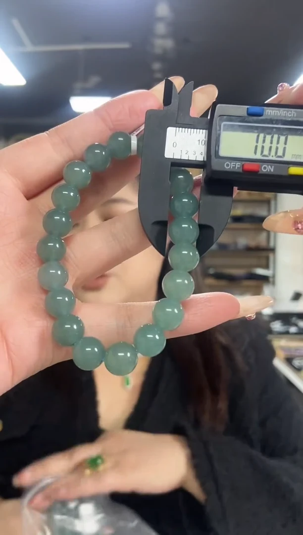 【闪购商品】翡翠手串未镶嵌多样性发其一颜色微差