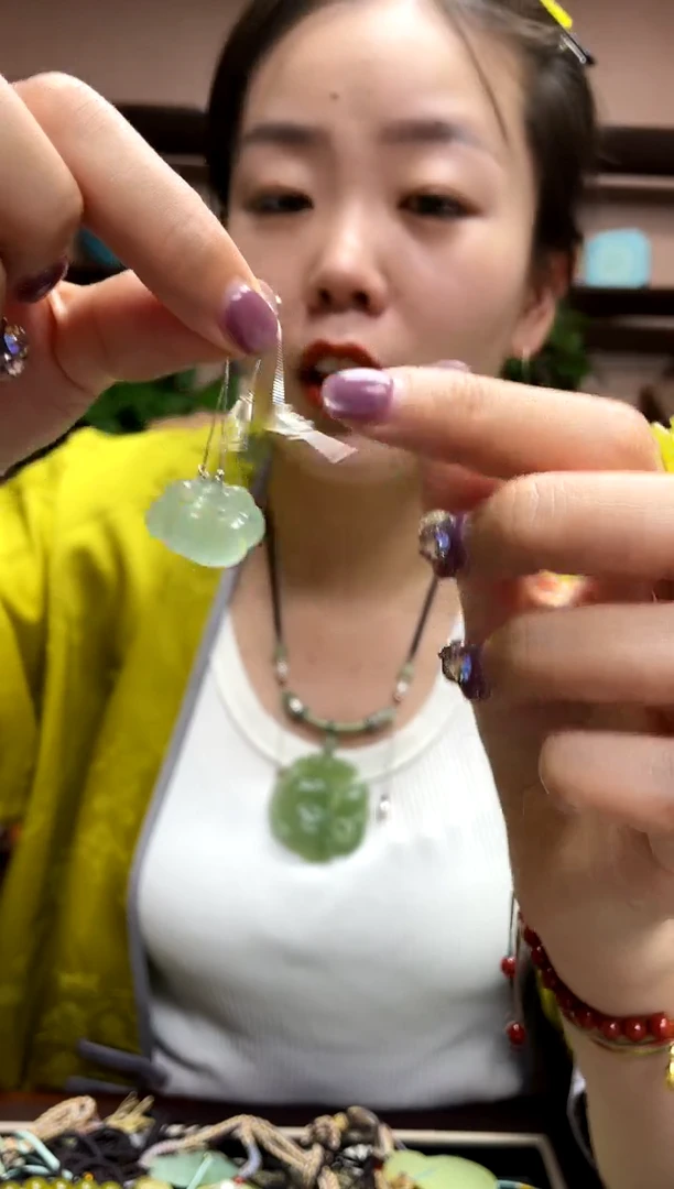 岫玉银S925镶嵌耳饰多样性发货其中发一