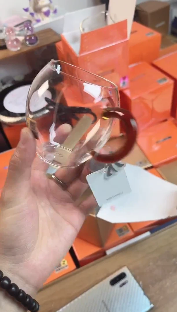 悠然琥珀色，，，，，，，