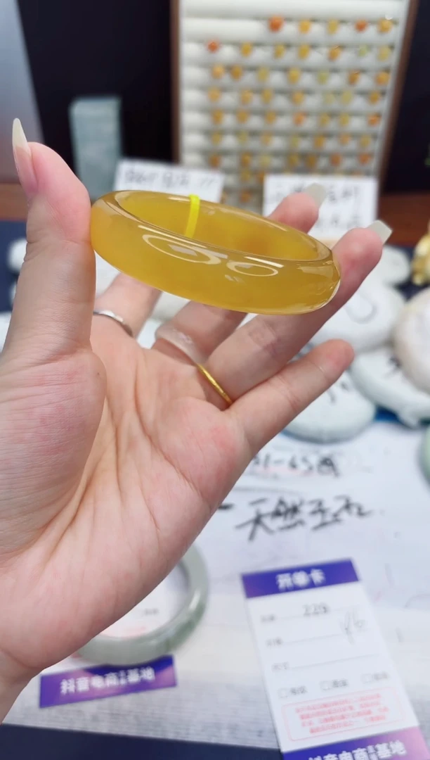 未镶嵌手镯石英质玉229-财气镯-圈口53