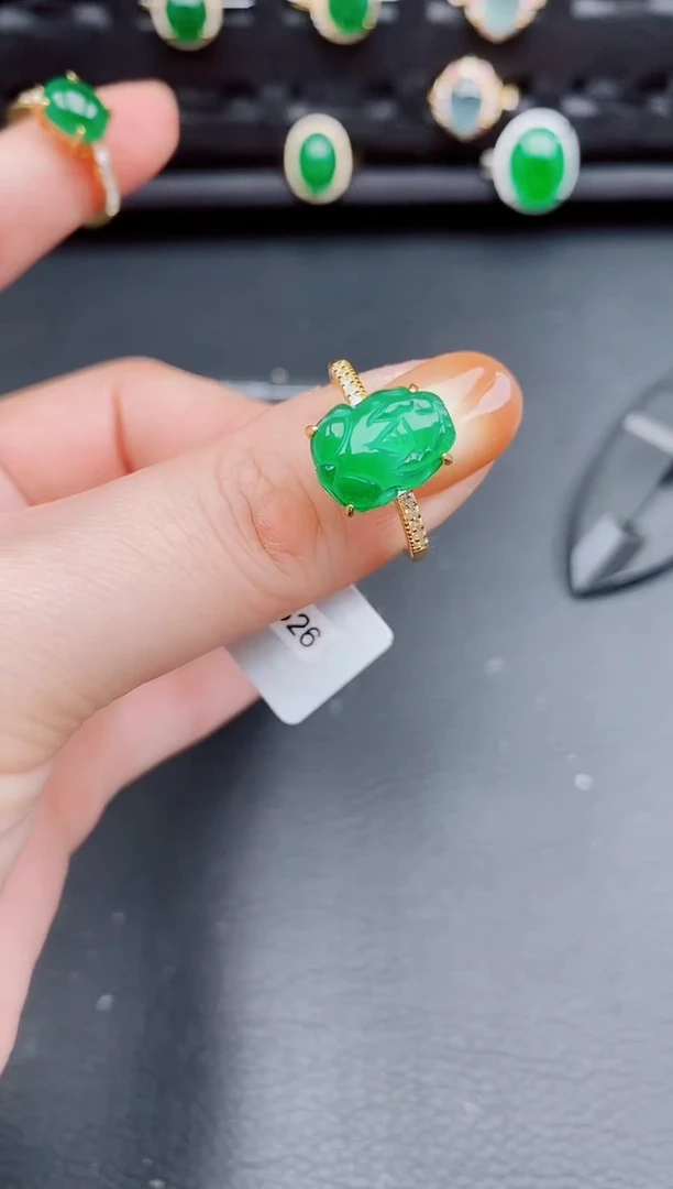 【闪购商品】翡翠戒指银S925镶嵌天然a货翡翠379